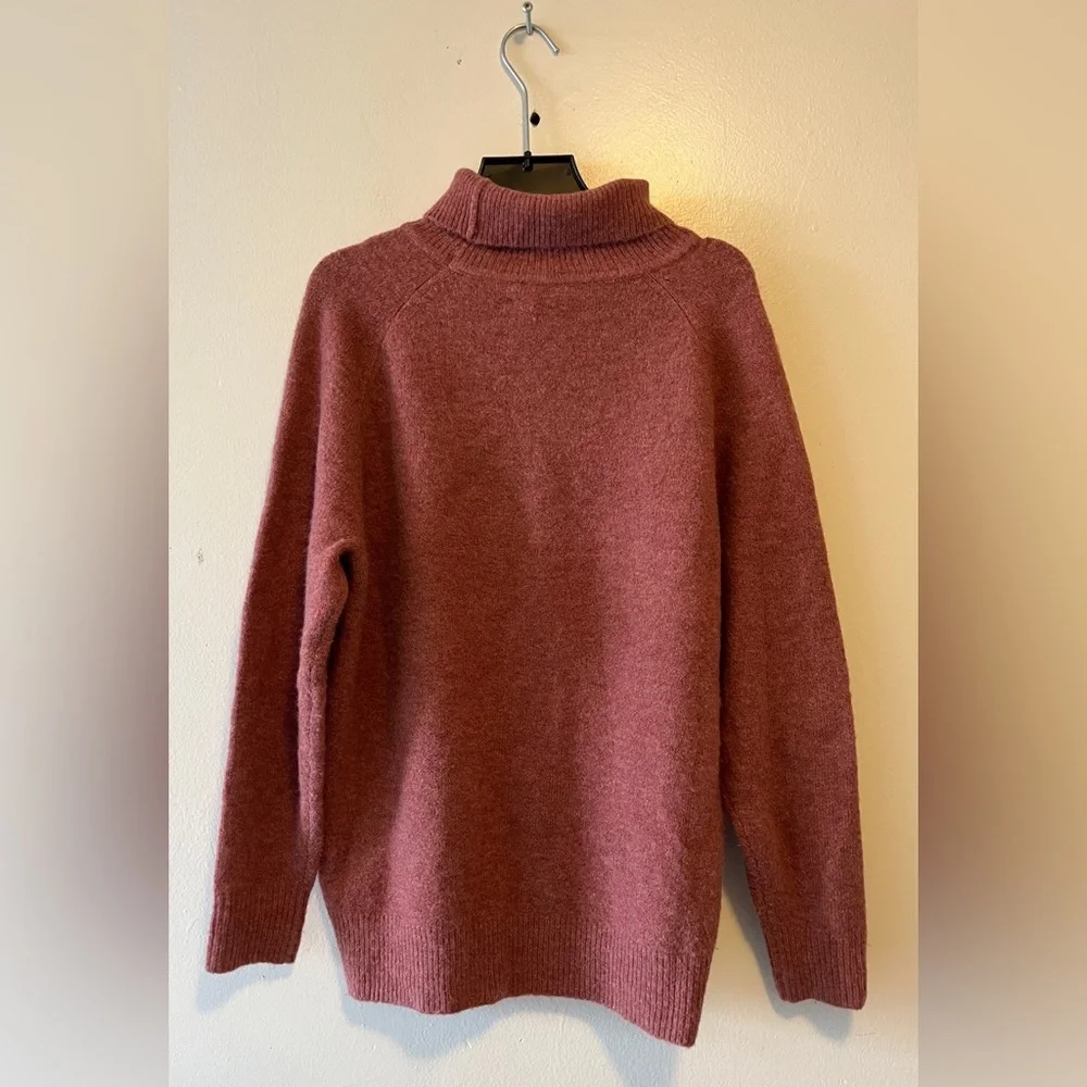 Aritzia WILFRED FREE Aspen Turtleneck Sweater XS Oversized Merino Wool Blend - Picture 3 of 9